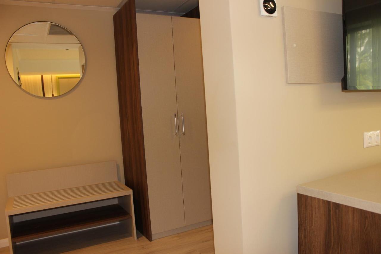 Hotel Anina Текиргьол Экстерьер фото