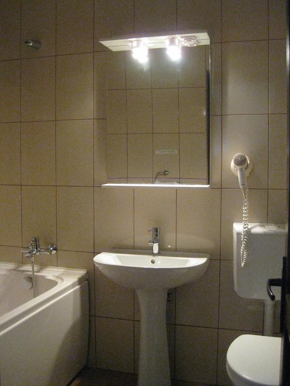 Hotel Anina Текиргьол Экстерьер фото